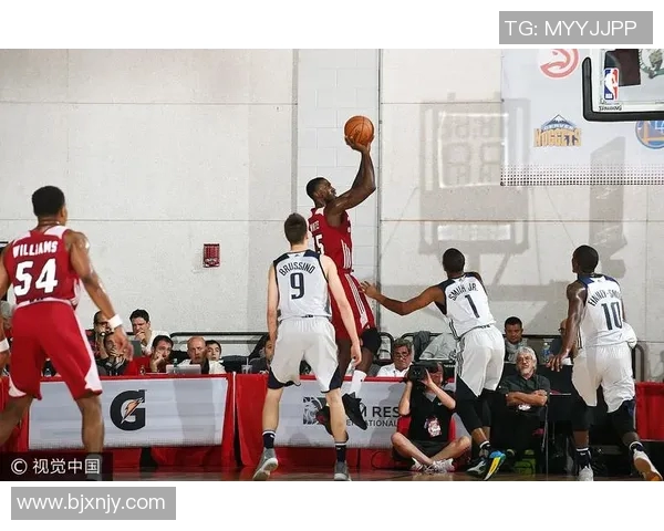 小牛与太阳激战夏季联赛新秀对决展现未来篮球新星风采