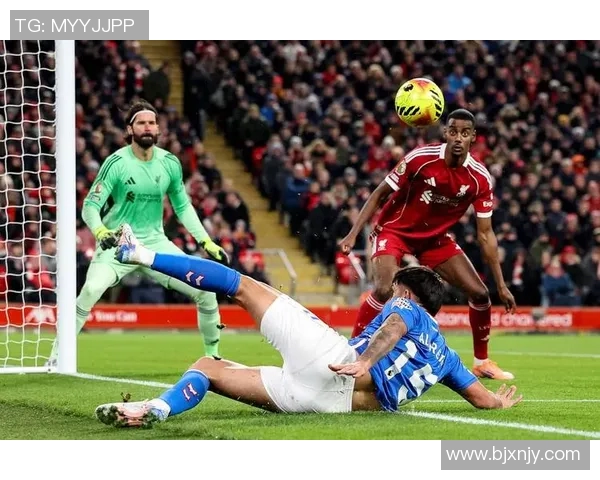 桑德兰主场迎战西汉姆联期待精彩对决双方争夺英超宝贵积分 桑德兰主场迎战西汉姆联期待精彩对决双方争夺英超宝贵积分