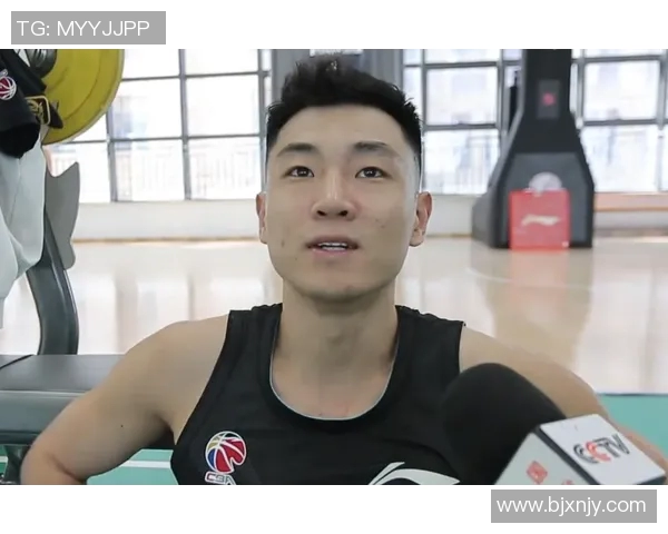 高诗岩:从篮球新星到职业生涯的辉煌之路探索与成长的故事