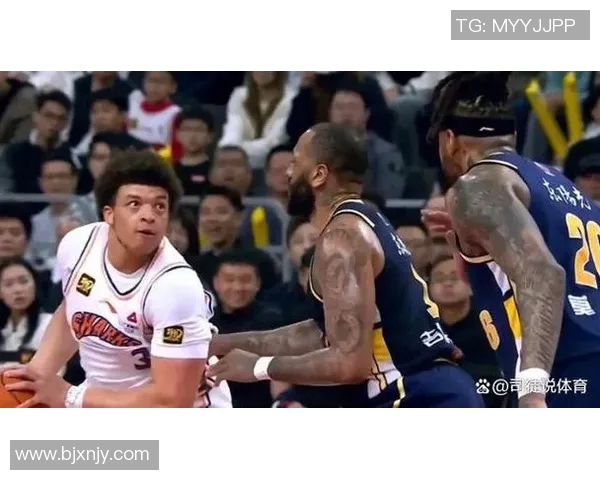 CBA季前赛青岛队对阵同曦队精彩对决引发球迷热议