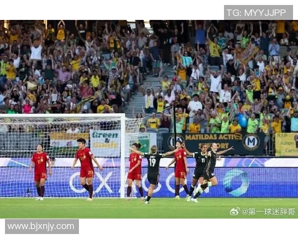 国安迎战澳大利亚球队全力争胜展现中国足球新风貌 国安迎战澳大利亚球队全力争胜展现中国足球新风貌