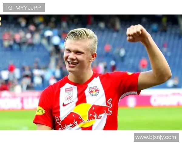 哈兰德：如何在足球世界中崭露头角并引领未来潮流