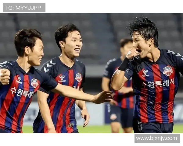 江原与蔚山现代激战在即谁能在这场对决中笑到最后