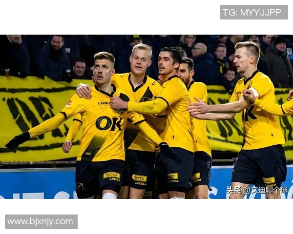 阿尔梅与坎布尔的激烈对决展现足球魅力与团队精神的较量